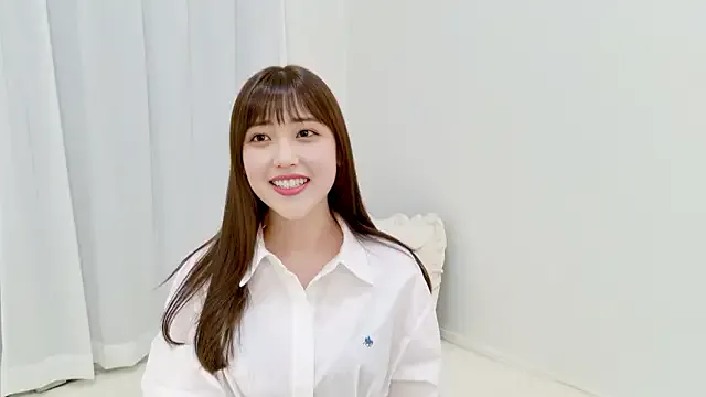 kasumi_55_ chat on Liveporniq